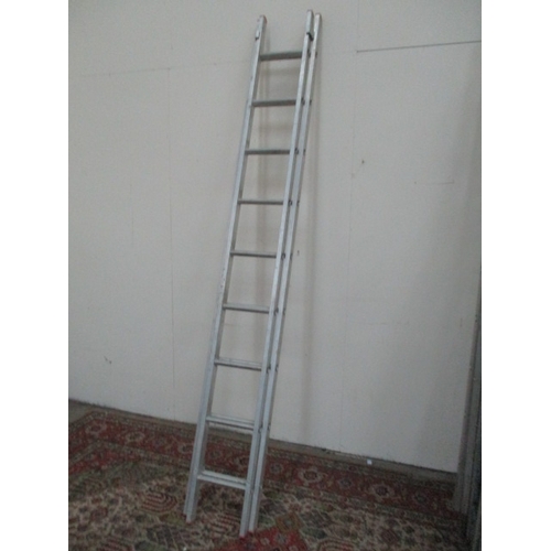 1036 - set of 9 rung extending ladders