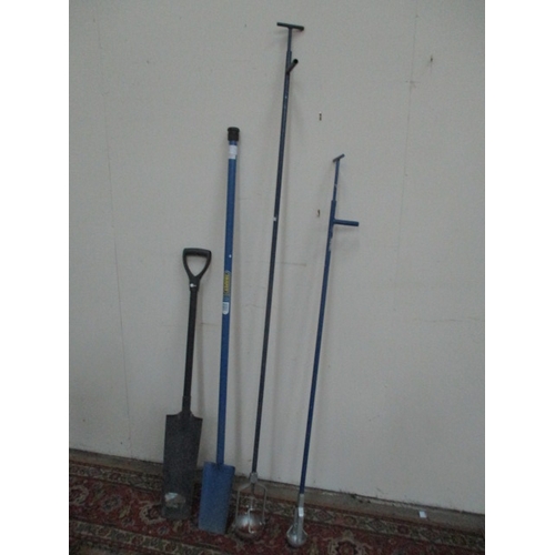 1049 - 2 gully grab drain cleaner scoops and 2 drain spades
