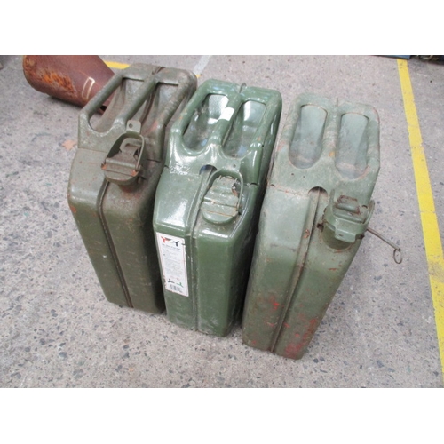 1007 - 3 x 20ltr metal Jerry Cans