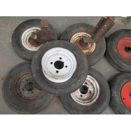 1031 - 7 trailer tyres with rims