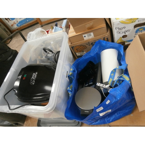 130 - Bag and box inc George Foreman grill, crockery, lamp, bin, etc