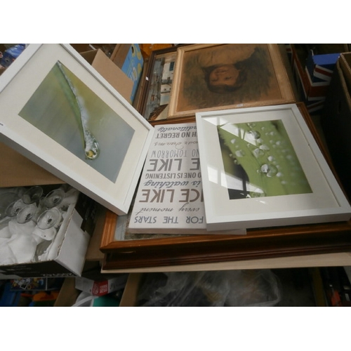 139 - Collection of framed artwork