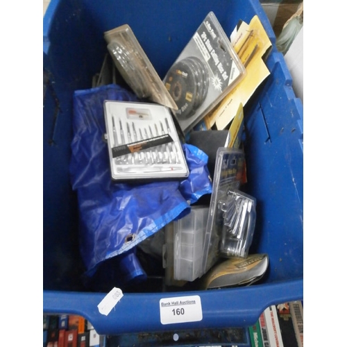 160 - Box inc tools and hardware
