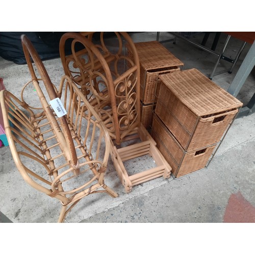 166 - Lot inc bamboo magazine rack, wine rack and a folding  wine rack, etc