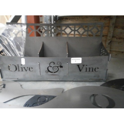 5 - Lot inc wrought iron wine rack and signage