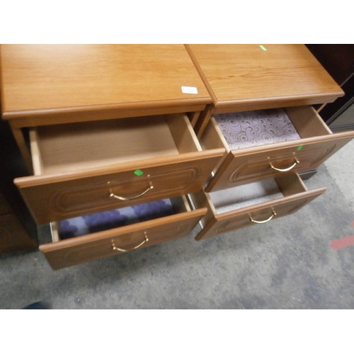 712 - Pair of small 3 drawer bedroom chests