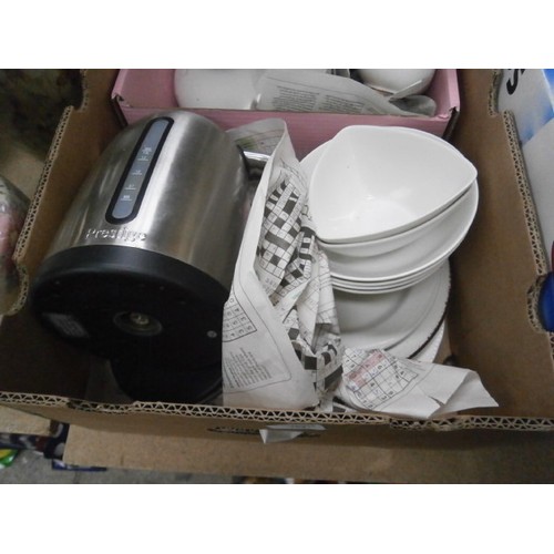 152 - Lot inc vases, kettle, tea service, crockery