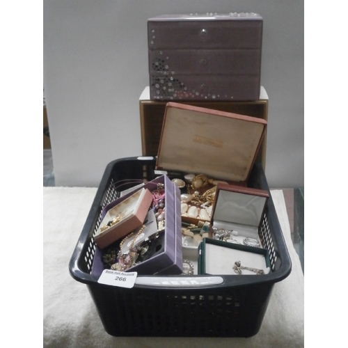 266 - Collection of boxed jewellery items and jewellery case