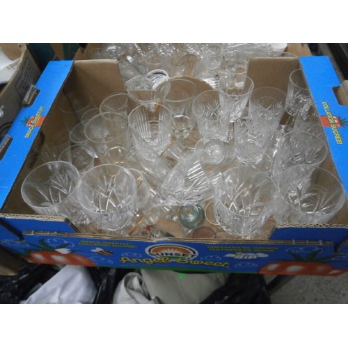 283 - Two boxes of various glassware