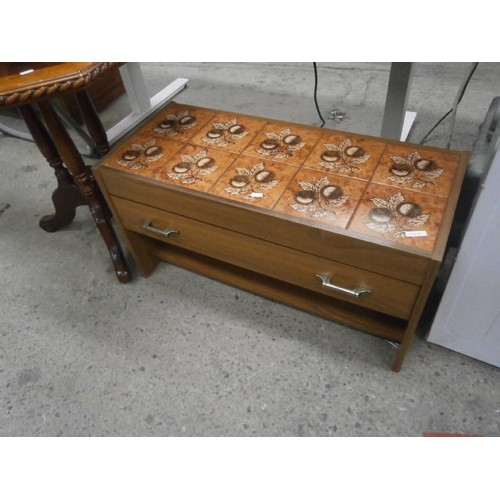 694 - Small drop leaf table and a tile top coffee table with drawer