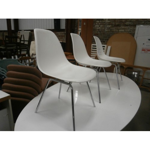 698 - Large oval white conference/banquet table and 3 x EAMES Vitra retro chairs