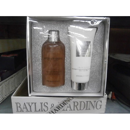 8 - Lot including Baylis and Harding gift sets and nail varnish set