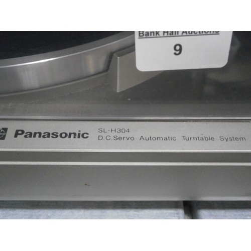 9 - Panasonic automatic turntable