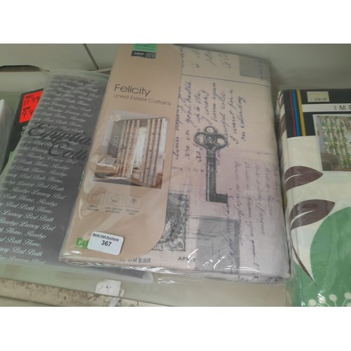 367 - Selection of new curtains & bedding