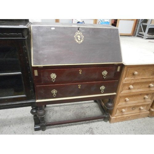 687 - Vintage painted 2 drawer bureau