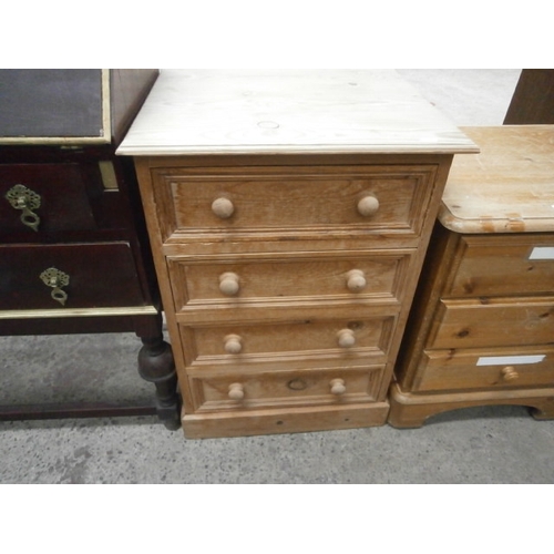 688 - Small 4 drawer pine chest