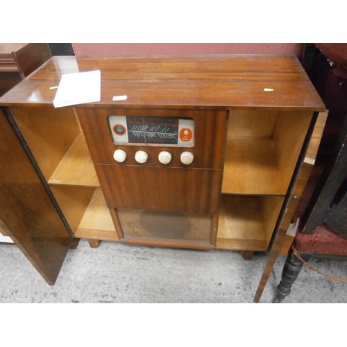 611 - Vintage ACE radiogram in cabinet