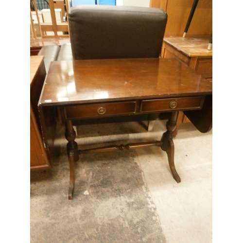 718 - Vintage drop leaf 2 drawer side table