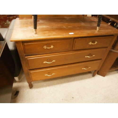 720 - Vintage 2 over 2 drawer chest - af