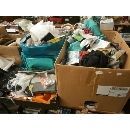 172 - Lot inc clothing, footwear, light fitting, bathroom scales, etc