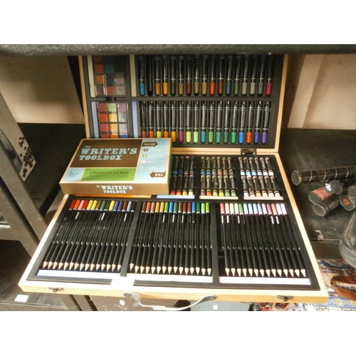 45 - Lot inc mostly complete art set and The writers tool box