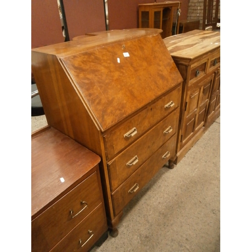 625 - Vintage 3 drawer walnut bureau