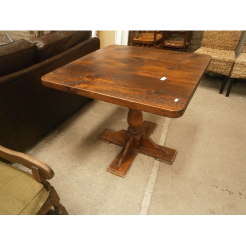 668 - 3ft Square bistro table