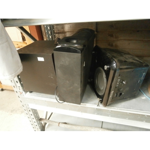 9 - Lot inc Subwoofer, Boston and Omar speakers