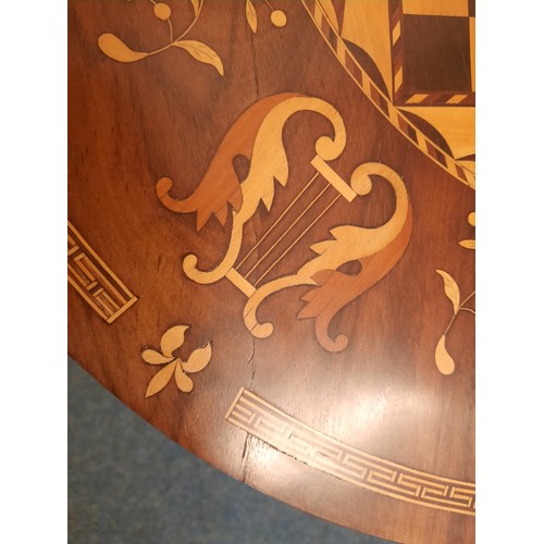 1 - 19th Century marquetry and inlaid games table. In beautiful condition with inlaid maple on satinwood... 