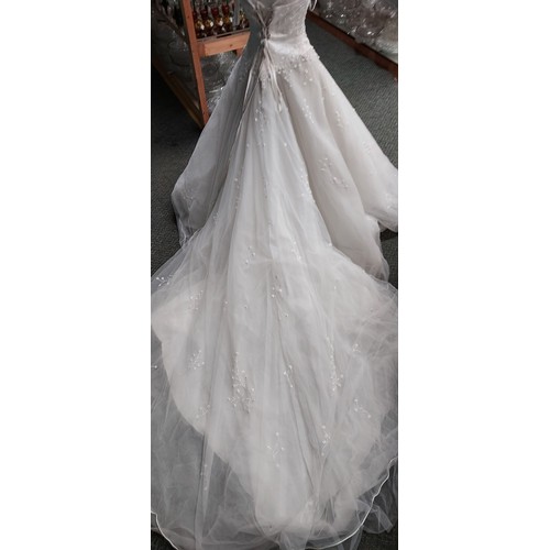 197 - Beautiful Joy House Weddings, wedding dress
Maria UK 14 Ivory