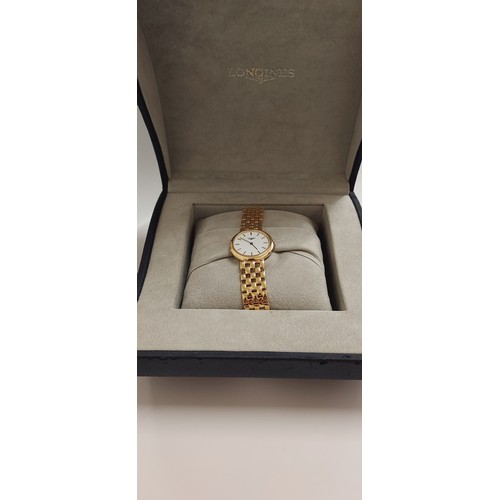 17 - Longines 18ct Ladies Gold watch  L8.105.6 
 18 carat gold yellow gold bracelet and bracelet (750). W... 