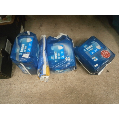 147 - Three packs of Stay Dry for men, etc