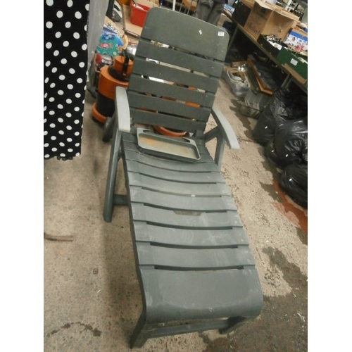 Lot 215       