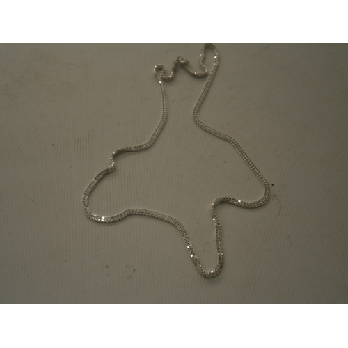 261 - Silver chain stamped 925