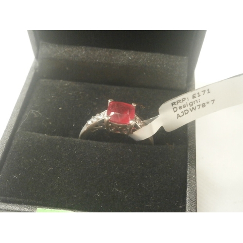 263 - Silver ring stamped 925 with red stone weight 3.19G size M