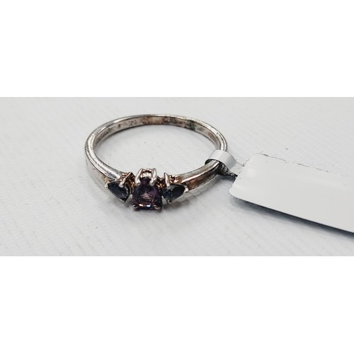 255 - Silver ring stamped 925 with 3 stones weight 2.19G size R