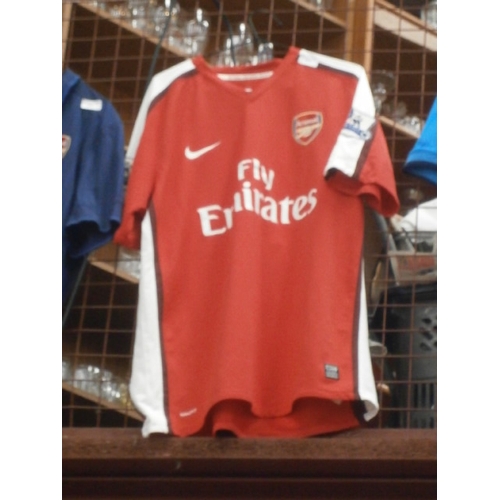 229 - Old Arsenal FC replica football shirt, adult size XL