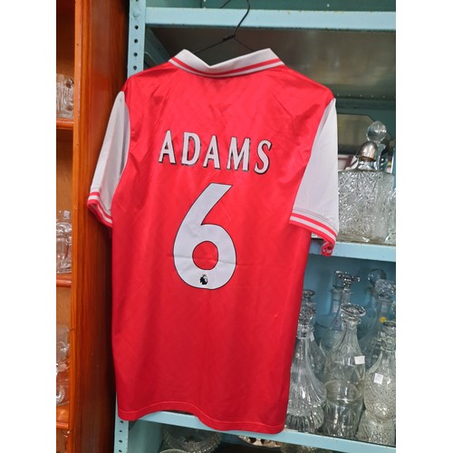 227 - Old Arsenal FC replica football shirt, adult size M