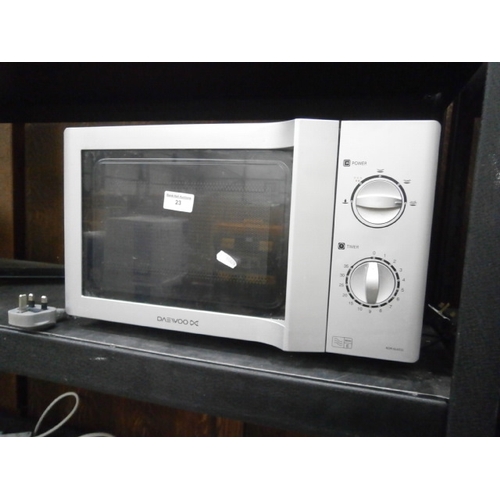23 - Daewoo 800w microwave