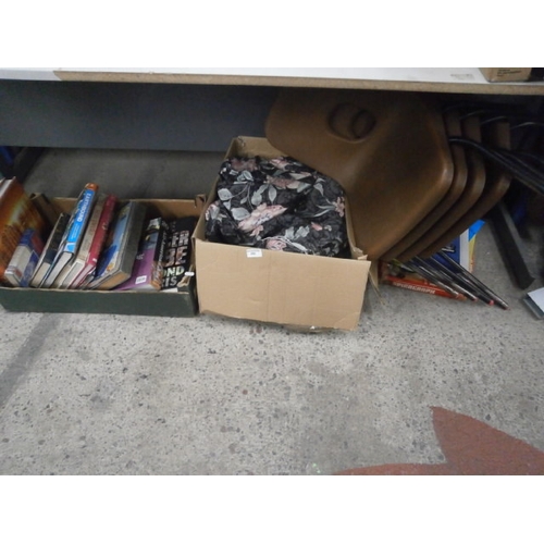 255 - Lot inc curtains, books, plastic chairs, etc