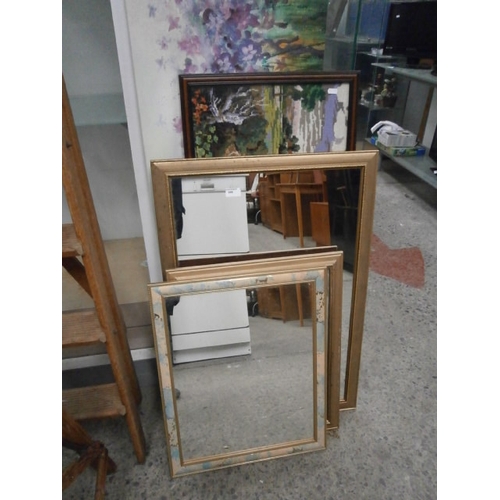 399 - Lot inc assorted artwork and mirrors