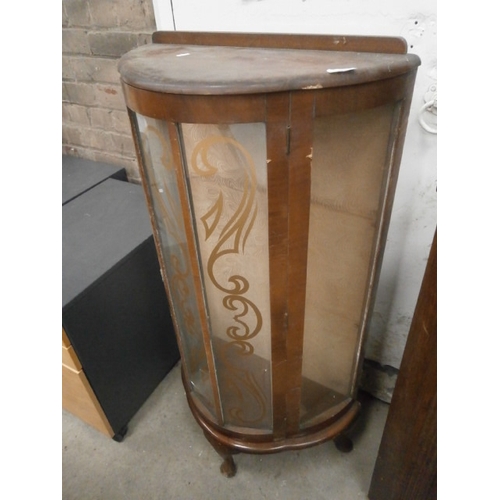 693 - Small vintage bow front display cabinet - one cracked glass panel