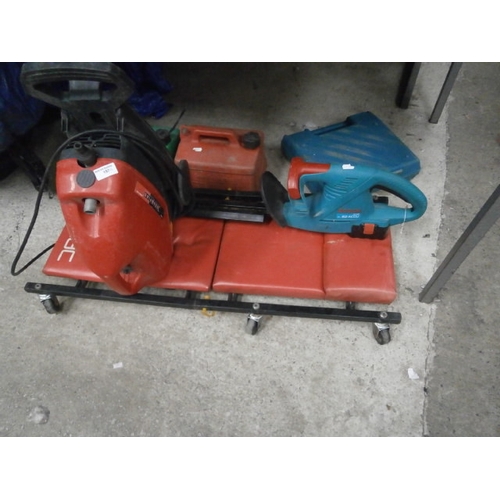 157 - Lot including hedge trimmer, jetwash, undercar trolley and two petrol cans