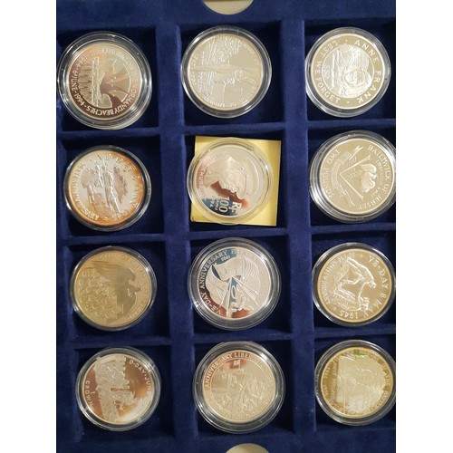 230 - The world at war commemorative coin collection with 36 silver coins inc £2 , 1 crown , $50 . 20 crow... 