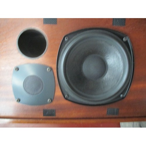 29 - Pair of Castle acoustics speakers