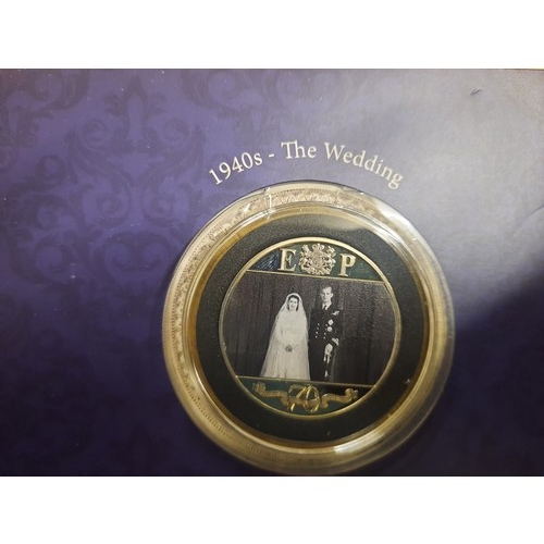 201 - The Royal platinum wedding anniversary photographic 1940s the wedding coin