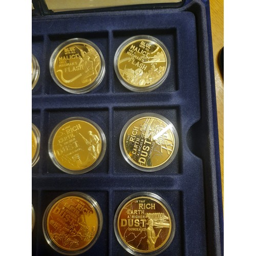 295 - A complete set of the centenary of the first world war commemorative coin collection with 36 copper ... 