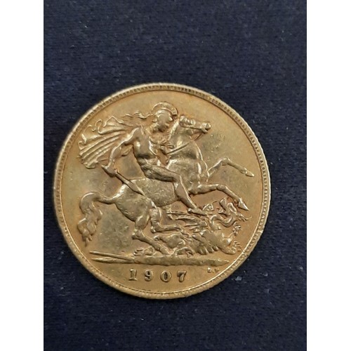 251 - 1907 Edward VII gold half sovereign weight 3.96g