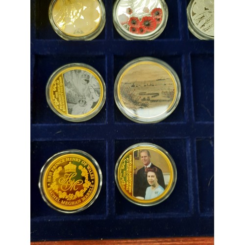 259 - 7 collectable coins inc 3 poppy £5 coins etc