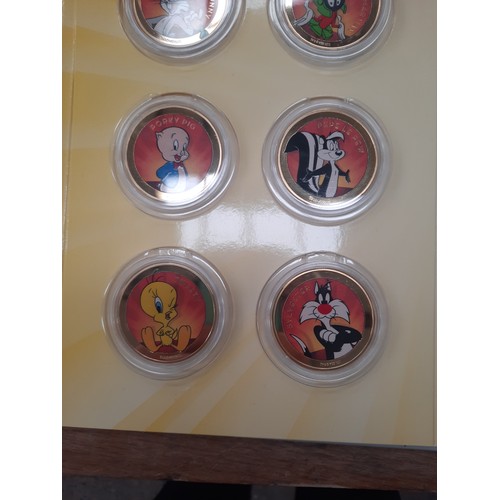 269 - Looney Tunes coin collection with 10 coins